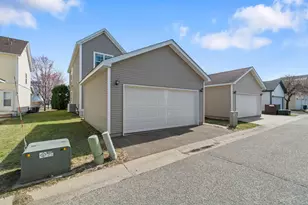 114006 Hundertmark Rd, Chaska, MN 55318 - Photo 32