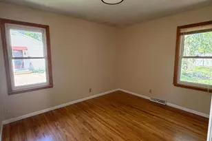 8243 Thomas Ave S, Bloomington, MN 55431 - Photo 14