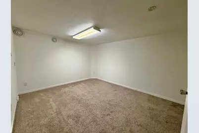 8243 Thomas Avenue S, Bloomington, MN 55431 - Photo 16