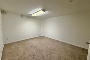 8243 Thomas Ave S, Bloomington, MN 55431 - Photo 16