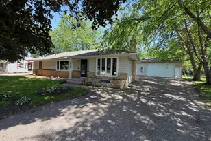8243 Thomas Ave S, Bloomington, MN 55431 - Photo 6