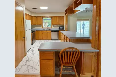 8243 Thomas Avenue S, Bloomington, MN 55431 - Photo 8