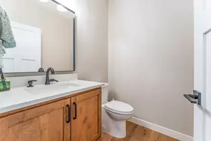 409 Sunflower Ct, Cannon Falls, MN 55009 - Photo 8