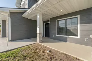 409 Sunflower Ct, Cannon Falls, MN 55009 - Photo 4