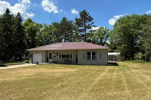 807 Main Ave N, Park Rapids, MN 56470 - Photo 2