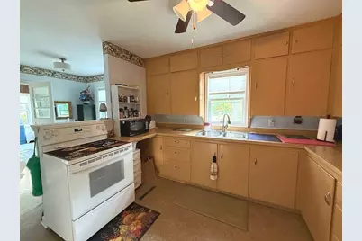 807 Main Avenue N, Park Rapids, MN 56470 - Photo 6