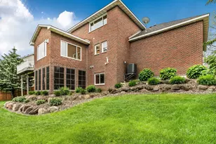 12322 Jasper Ln, Eden Prairie, MN 55347 - Photo 40