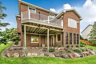 12322 Jasper Ln, Eden Prairie, MN 55347 - Photo 38