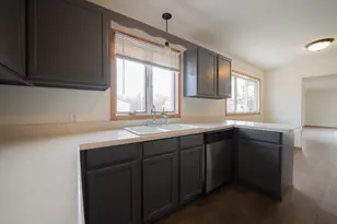 641 N Birch St, Royalton, MN 56373 - Photo 10