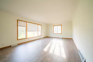 641 N Birch St, Royalton, MN 56373 - Photo 6