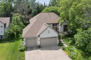 638 Oakwood Dr, Shoreview, MN 55126 - Photo 1