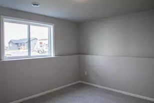 6782 Meadow View Dr S, Fargo, ND 58104 - Photo 20
