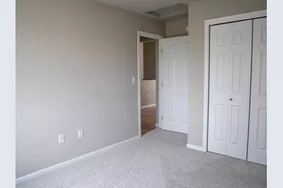 6782 Meadow View Drive S, Fargo, ND 58104 - Photo 12