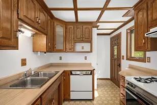 5117 Zenith Ave S, Minneapolis, MN 55410 - Photo 10