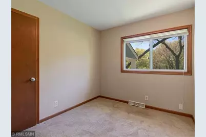 16020 Temple Drive, Minnetonka, MN 55345 - Photo 8