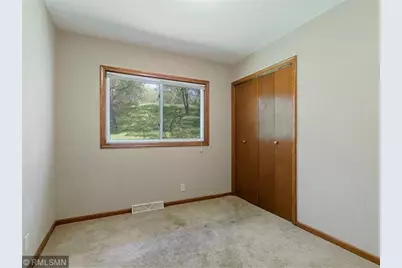 16020 Temple Drive, Minnetonka, MN 55345 - Photo 10