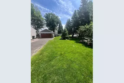 3929 Fordham Drive NE, Saint Paul, MN 55421 - Photo 6
