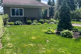 3929 Fordham Dr NE, Saint Paul, MN 55421 - Photo 2