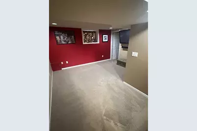 3929 Fordham Drive NE, Saint Paul, MN 55421 - Photo 22