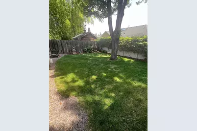 3929 Fordham Drive NE, Saint Paul, MN 55421 - Photo 10