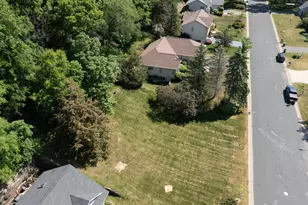 1825 Golf View Dr, River Falls, WI 54022 - Photo 32
