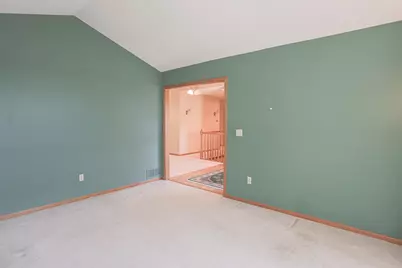 1825 Golf View Drive, River Falls, WI 54022 - Photo 4
