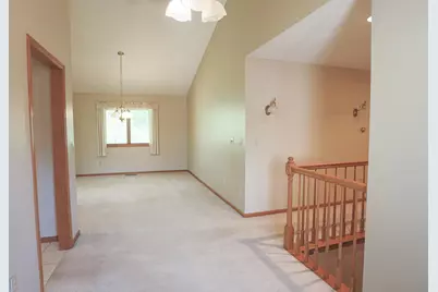 1825 Golf View Drive, River Falls, WI 54022 - Photo 12