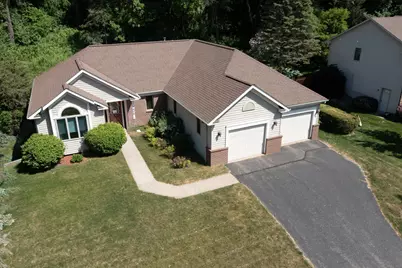 1825 Golf View Drive, River Falls, WI 54022 - Photo 38