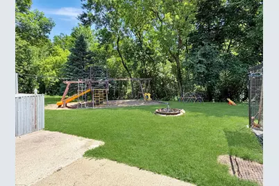 755 W 1st Street S, Cottonwood, MN 56229 - Photo 34