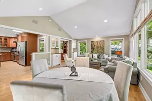 6201 Scotia Dr, Edina, MN 55439 - Photo 2