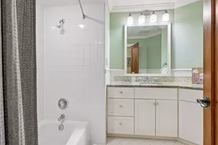 6201 Scotia Dr, Edina, MN 55439 - Photo 34