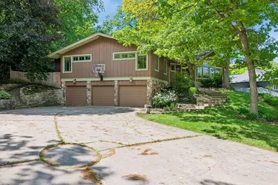 6201 Scotia Drive, Edina, MN 55439 - Photo 1