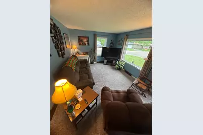 955 S 3rd Avenue, Albert Lea, MN 56007 - Photo 4
