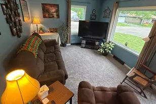 955 S 3rd Ave, Albert Lea, MN 56007 - Photo 4