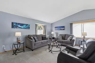212 13th Avenue NE, Buffalo, MN 55313 - Photo 2