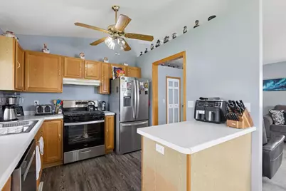 212 13th Avenue NE, Buffalo, MN 55313 - Photo 8