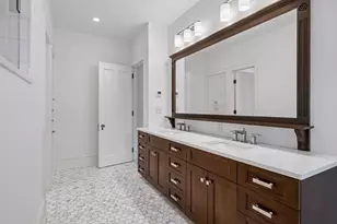 1790 Irving Ave S, Minneapolis, MN 55403 - Photo 36