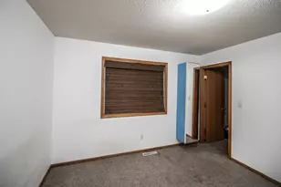 3931 Birmingham Ln NW, Rochester, MN 55901 - Photo 20