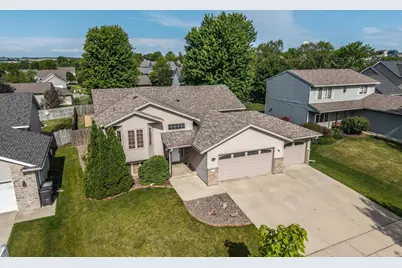3931 Birmingham Lane NW, Rochester, MN 55901 - Photo 10