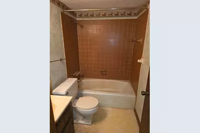 13213 E Manor Boulevard, Burnsville, MN 55337 - Photo 12