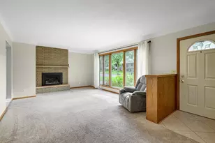 753 Valley View Dr, River Falls, WI 54022 - Photo 4