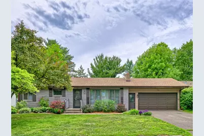 753 Valley View Drive, River Falls, WI 54022 - Photo 2