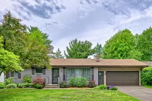 753 Valley View Dr, River Falls, WI 54022 - Photo 2