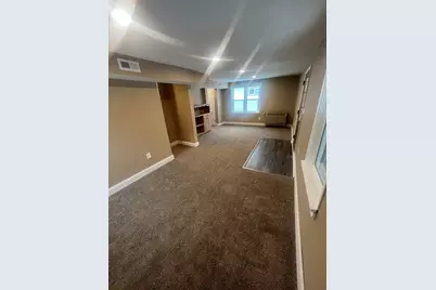 215 N Maple Street, Chaska, MN 55318 - Photo 4