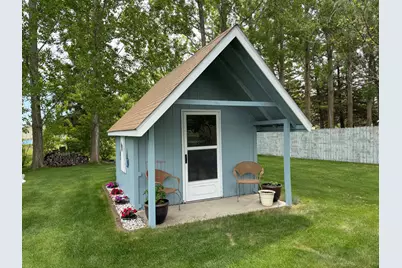 716 Main Avenue S, Roseau, MN 56751 - Photo 40