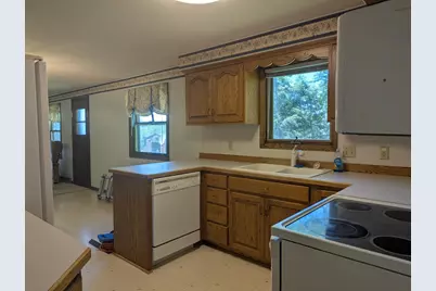 1005 Skylark Lane, Albert Lea, MN 56007 - Photo 12