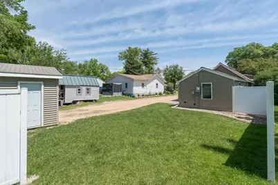 2018 7th Avenue, Mankato, MN 56001 - Photo 26