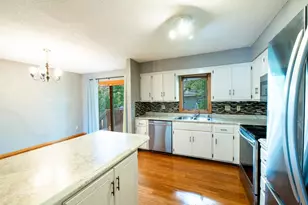 7965 Sierra Pkwy, Brooklyn Park, MN 55444 - Photo 12