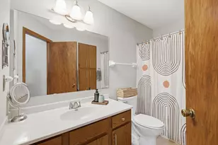 1580 Wheelock Ln, Saint Paul, MN 55117 - Photo 14