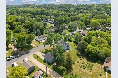 387 2nd Street S, Bayport, MN 55003 - Photo 38